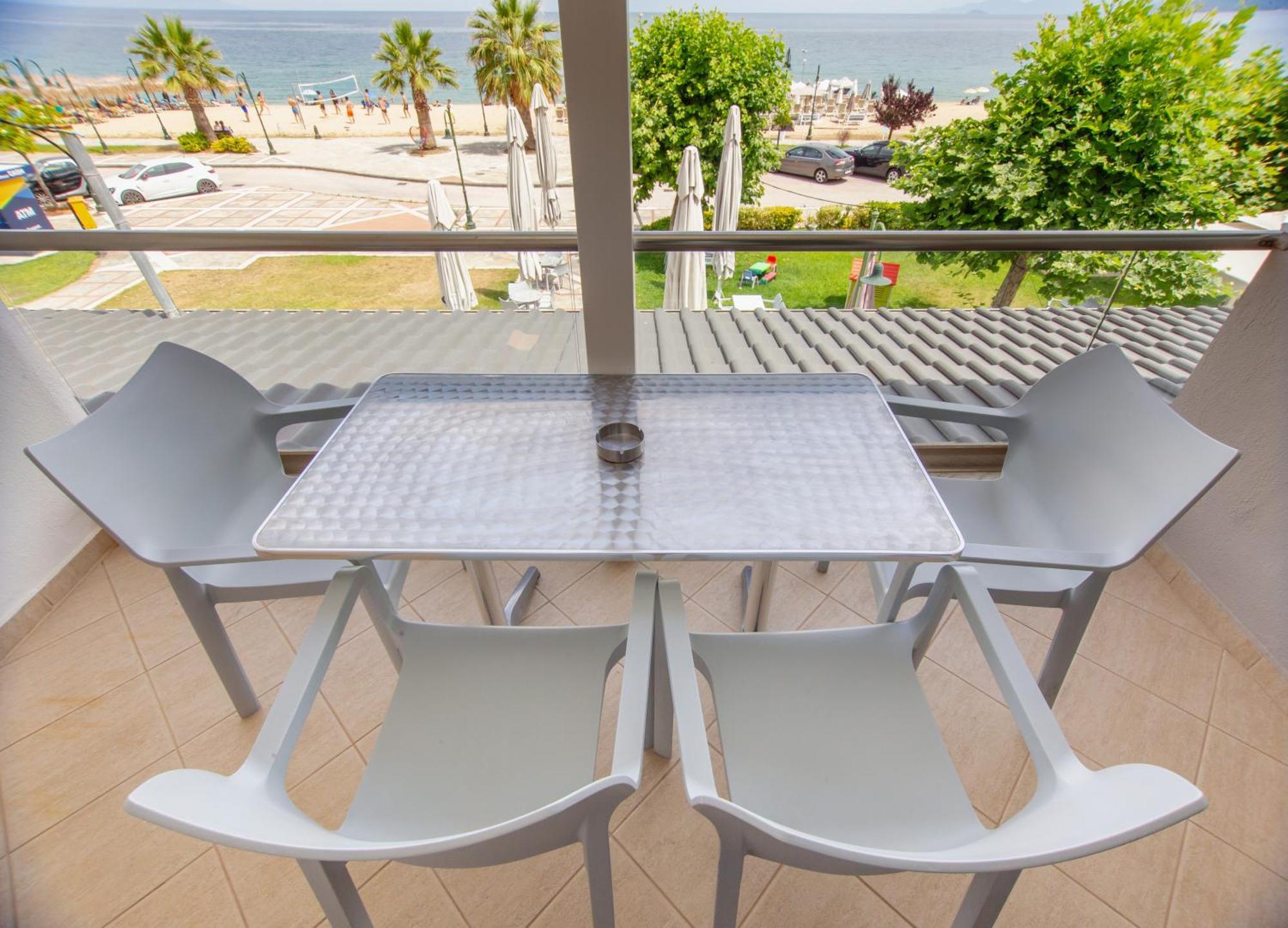 Amalia Mare Sea View Apartment