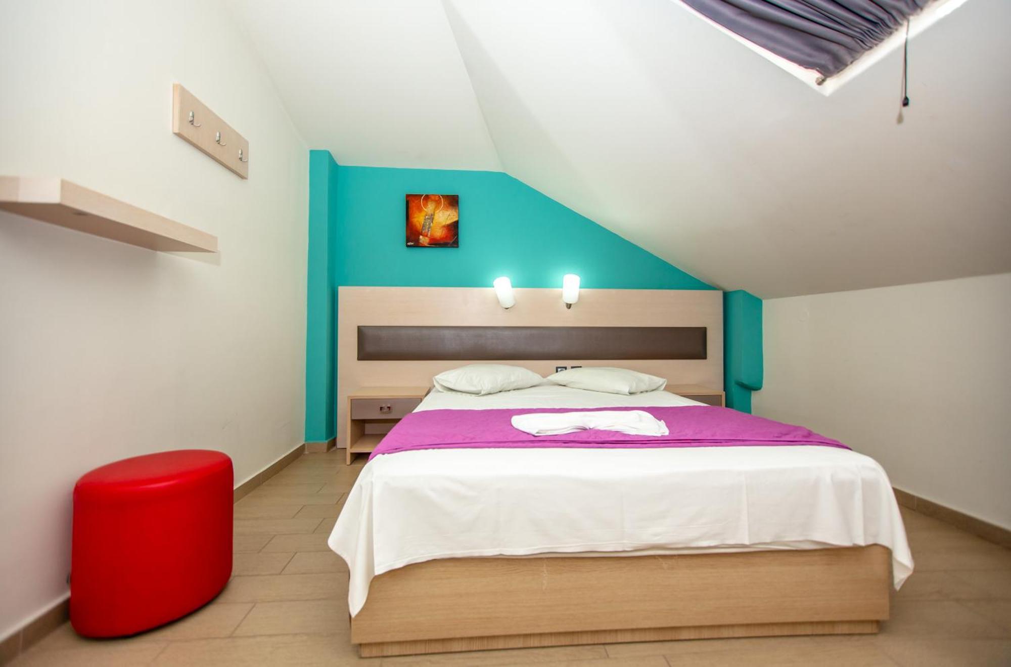 Amalia Mare Sea View Apartment *